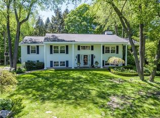 4900 Lahser Rd, Bloomfield Hills, MI 48302