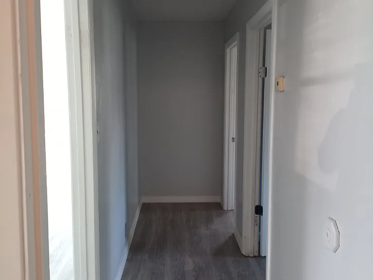 2808 N Saint Louis — Photo 9