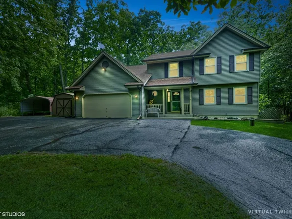 N2466 Elgin Club Rd, Lake Geneva, WI 53147