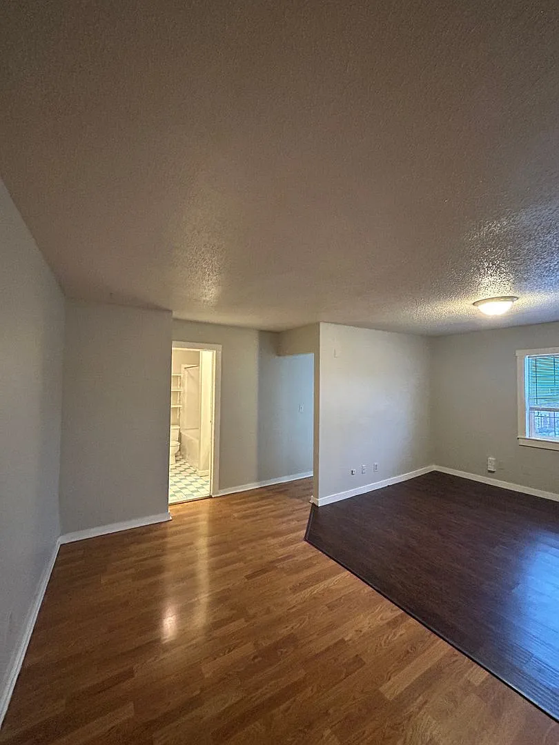 The Heritage House — Photo 3