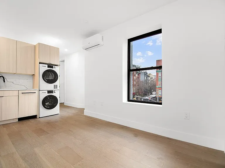 6 Avenue B #3 — Photo 3