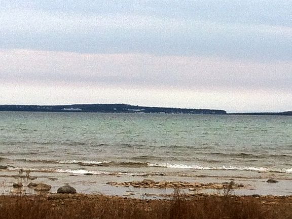 4th image of Edgewater Beach Trl