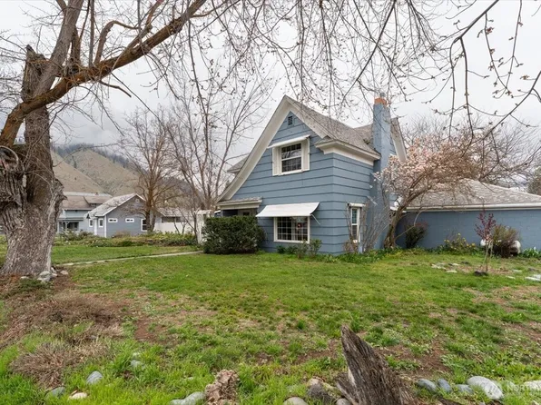 225 S Division Street, Cashmere, WA 98815