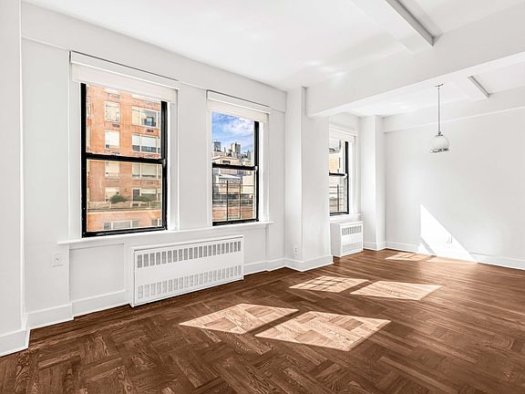 3rd image of 12 E 86th St APT 700
