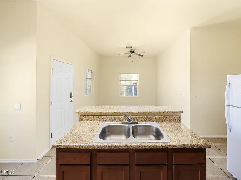 4120 Olympic Ave #B — Photo 14