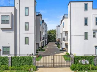 8411 Hempstead Rd #E, Houston, TX 77008