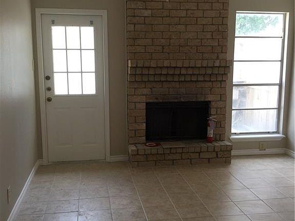 2nd image of 4917 Delwood St APT C6