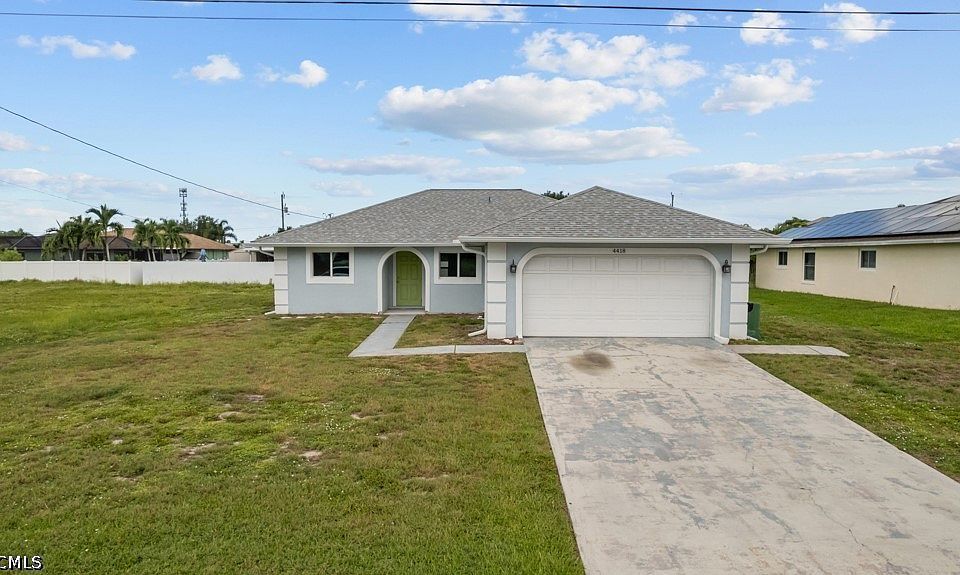 1st image of 4418 SW 14th Ave