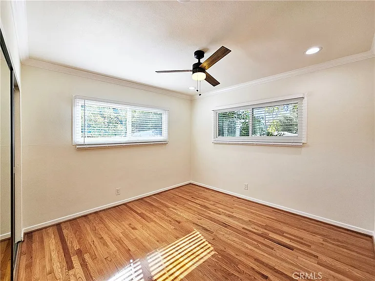 4559 Don Pio Dr — Photo 17