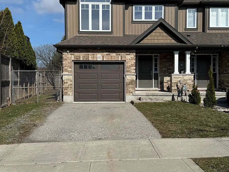 133 Templewood Dr — Photo 41