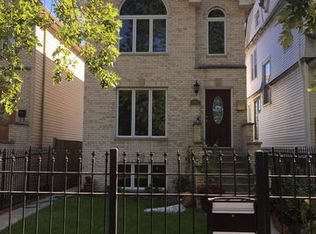 7017 S Indiana Ave, Chicago, IL 60637