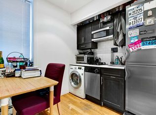 325 E 10th St #RC3, New York, NY 10009