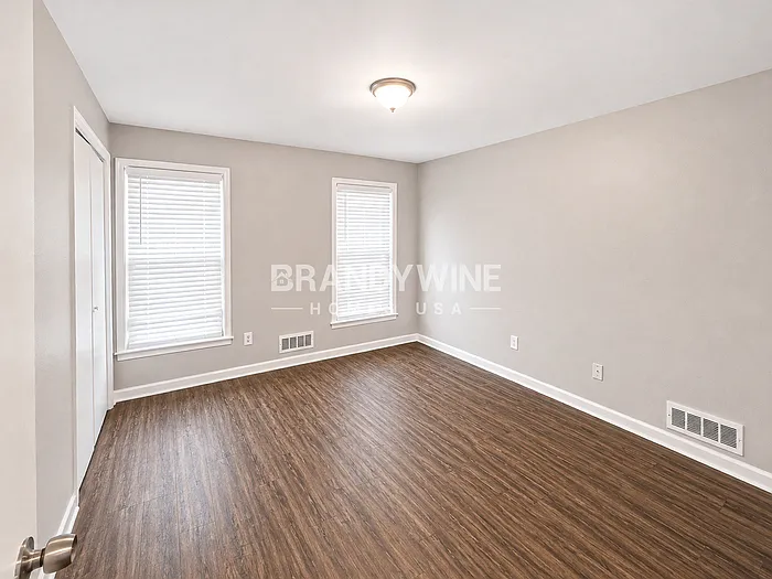 4520 Dorset Cir — Photo 27