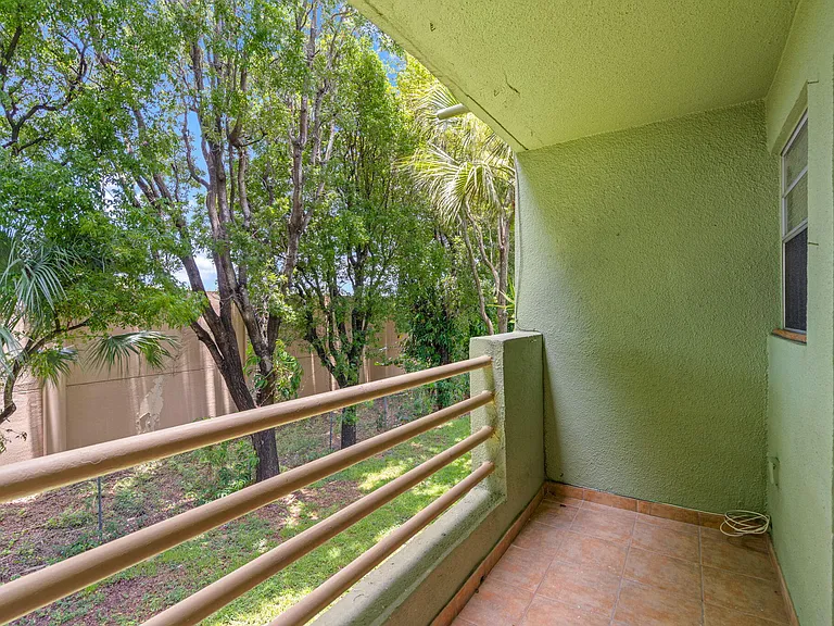 11099 NW 7th St — Photo 34