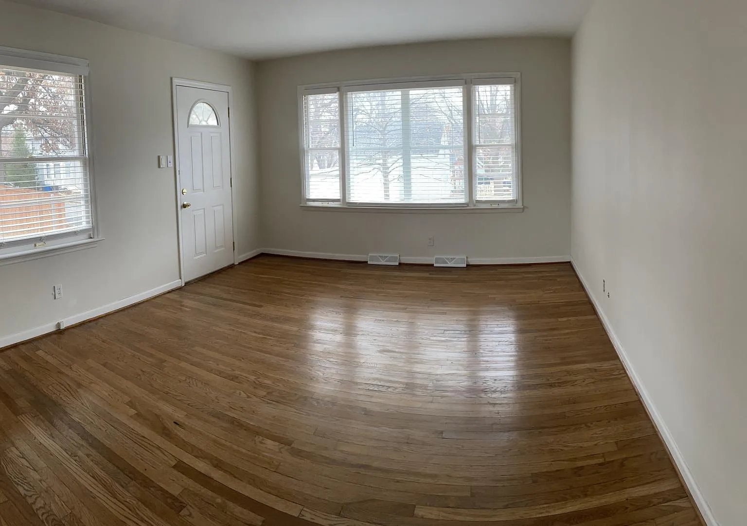 2 bed, $1,550 — Photo 3