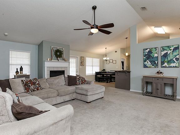 3rd image of 9757 Parker Lake Cir