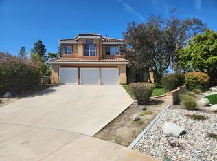 965 High Peak Dr, Riverside, CA 92506