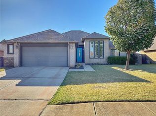 17413 Golden Hawk Ln, Edmond, OK 73012