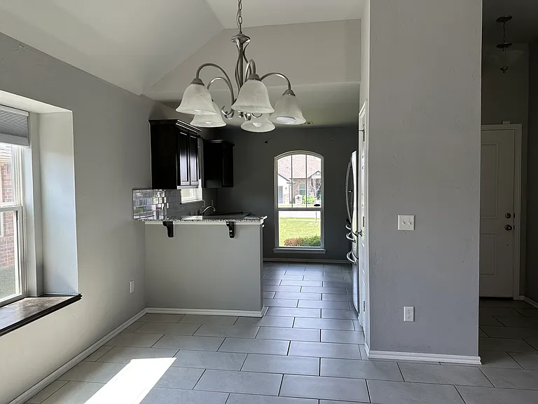 4108 NW 151st St — Photo 2