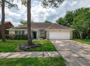 4706 Wynnview Dr, Friendswood, TX 77546