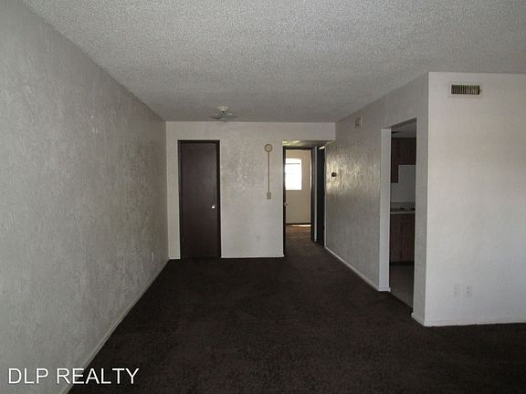 2nd image of 313 Country Club Oval APT 5