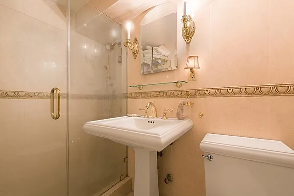 Sold by Real Direct | media 6