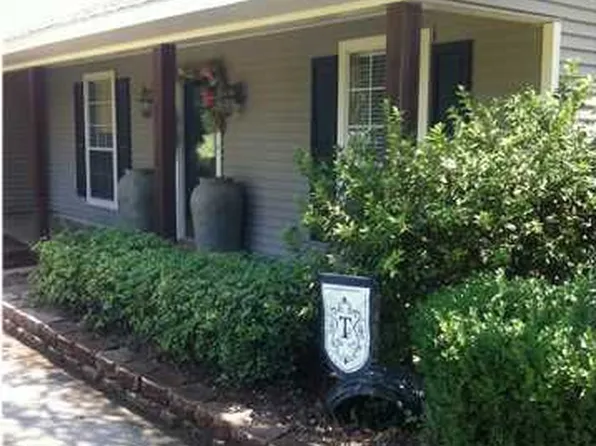 107 Yucatan Dr, Zachary, LA 70791