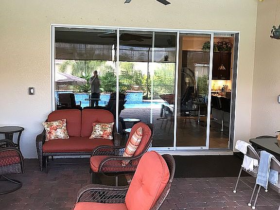 Large Lanai
