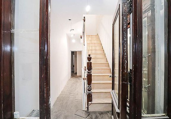4th image of 1997 Morris Ave #2