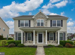 1028 Suffolk Dr, Lititz, PA 17543