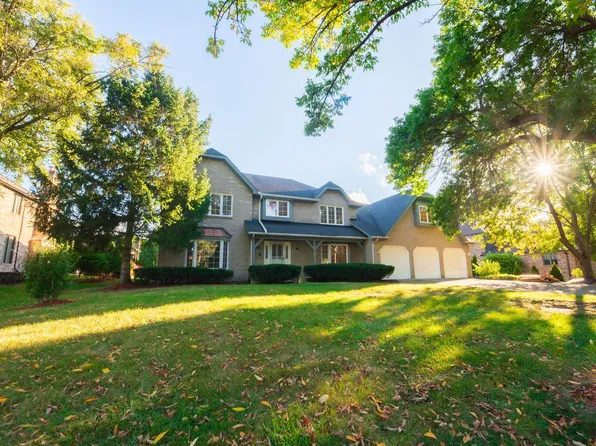 3021 35th St, Oak Brook, IL 60523