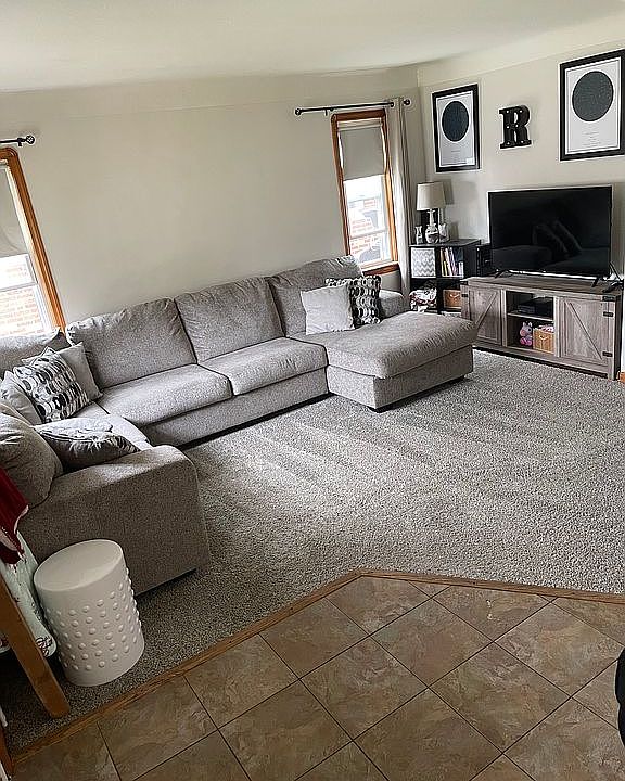 1st image of 6215 Hampstead Ave