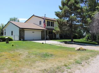 301 D St, Lagrange, WY 82221