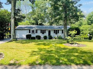 36 Colvintown Rd, Coventry, RI 02816