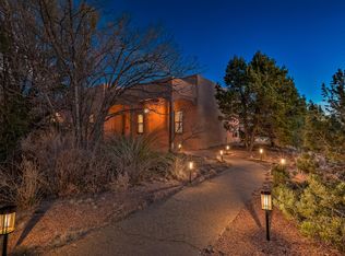 1180 Laurel Pl NE, Albuquerque, NM 87122