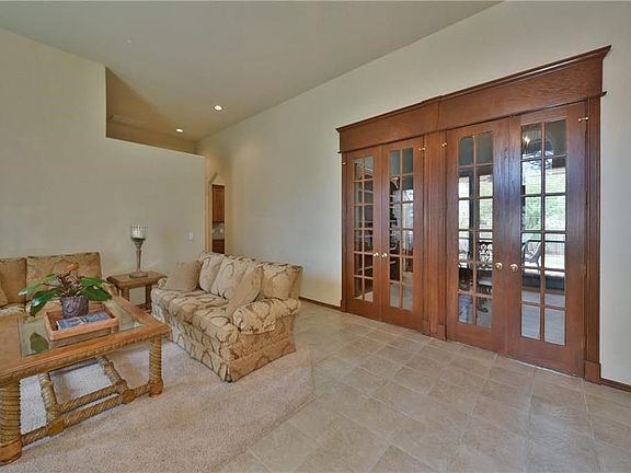 3rd image of 16509 Thorton Ln