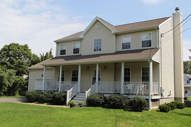 1st image of 2205 Gillette Dr