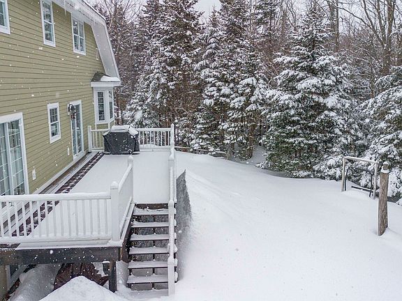 5th image of 1 Lower Highlands Road