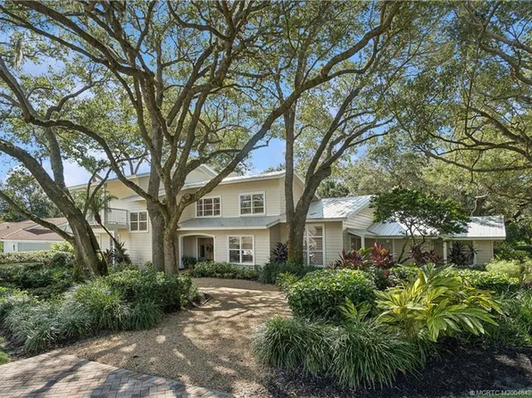 15 Heritage Way, Sewalls Pt, FL 34996