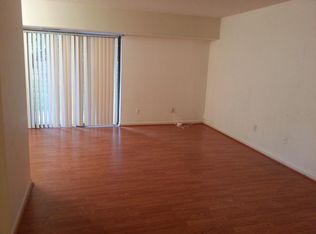 11606 Stoneview Sq APT 2B, Reston, VA 20191