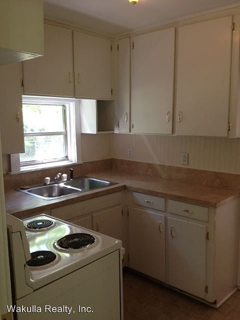 2nd image of 18 Shawn Whaley Rd