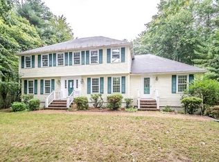 72 Sawmill Rd, North Andover, MA 01845
