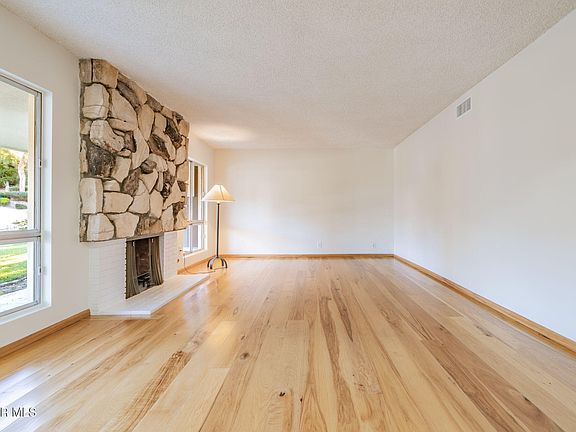 5th image of 2085 Rayshire St