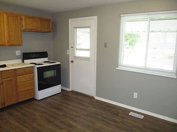 5th image of 7305 Maringo Dr
