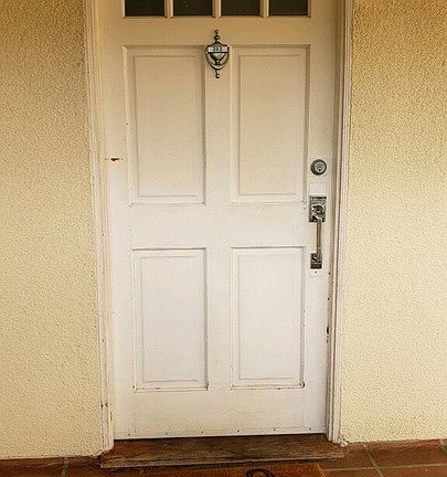 5th image of 530 W Stocker St Unit 302