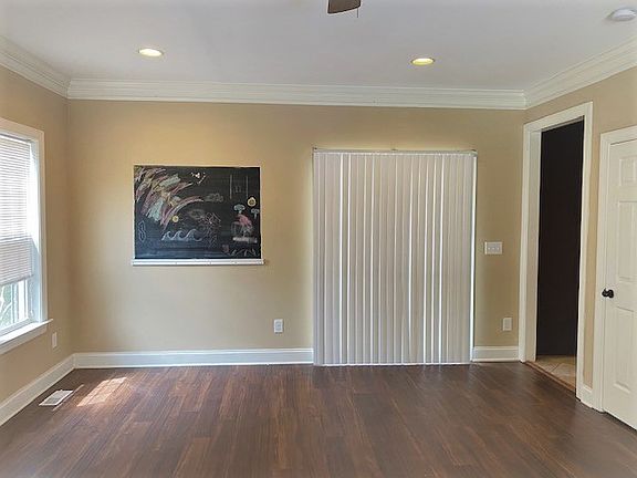 915 MLK Living Room-Dining Room_10072020