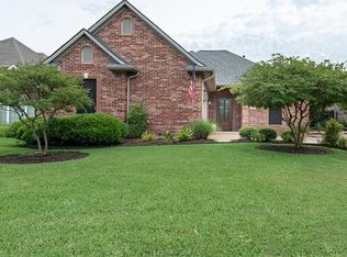 307 Cecilia Loop, College Station, TX 77845