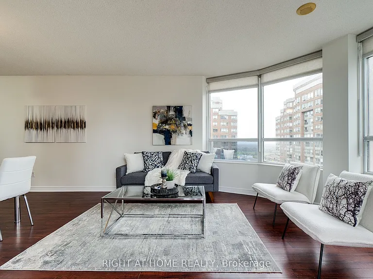 310 Burnhamthorpe Rd W #1713 — Photo 11