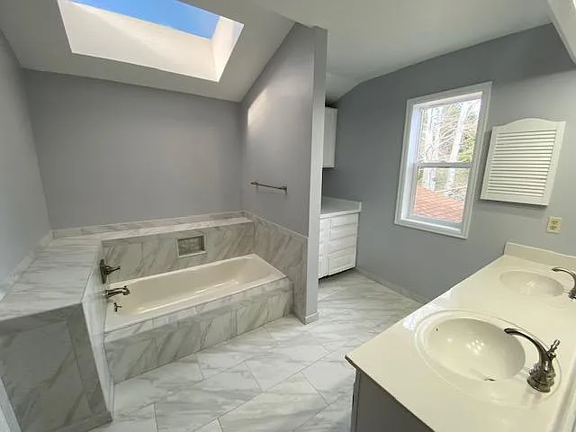 Luxury 5-piece ensuite Primary bath