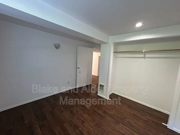 198 NE 157th Ave — Photo 27